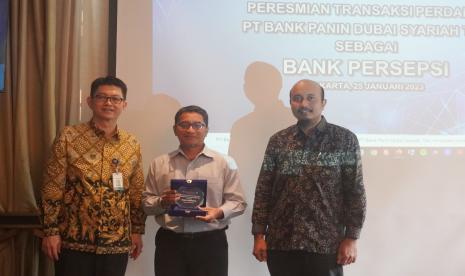 Peresmian PT Bank Panin Dubai Syariah Tbk sebagai Bank Persepsi dihadiri oleh para pemangku kepentingan yaitu pejabat Direktorat Jenderal Perbendaharaan Negara Kementerian Keuangan Republik Indonesia, Direktorat Pengelolaan, Direktorat Jenderal Penyelenggaraan Haji dan Umrah, Kementerian Agama Republik Indonesia dan perwakilan Nasabah PDSB. 