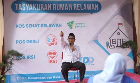 Peresmian Rumah Relawan Bumi Pancar Harapan di wilayah Rangkapan Jaya, Depok, Jawa Barat, Selasa (19/2). 