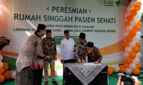 Peresmian Rumah Singgah Pasien Sehati di Jl. Yayasan Perum Berkoh Indah, Kelurahan Berkoh, Kecamatan Purwokerto Selatan, Kabupaten Banyumas, Kamis (26/1/23).