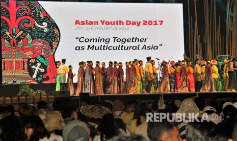 Performa Budaya Indonesia di Asian Youth Day 7 di Jogya Expo Center