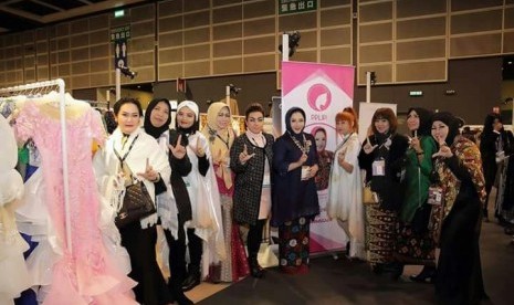 Perhimpunan Perempuan Lintas Profesi Indonesia (PPLIPI) ikut andil di ajang Hong Kong Fashion Week 2018