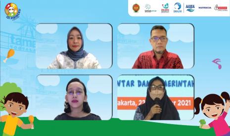 Peringatan Hari Ibu di Yogyakarta yang digelar Danone Indonesia secara daring, Rabu (22/12). Turut hadir sebagai narasumber yakni VP General Secretary Danone Indonesia, Vera Galuh Sugijanto, Sustainable Development Director Danone Indonesia, Karyanto Wibowo, Penghageng KHP Nitya Budaya Keraton Yogyakarta, GKR Bendoro, dan Kepala UPT Pengelolaan Taman Budaya, Retno Yuliani.