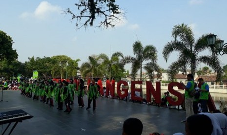 Peringatan Hari Lingkungan Hidup Kota Yogyakarta di Embung Langensari, Selasa (31/7).  Tahun ini, peringatan melibatkan anak-anak sekolah dan mengangkat tema Kendalikan Sampah Plastik.