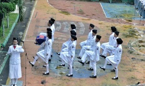 Peringatan Hari Pendidikan Nasional Tahun 2013 (HARDIKNAS) di SMAN 12 Jakarta