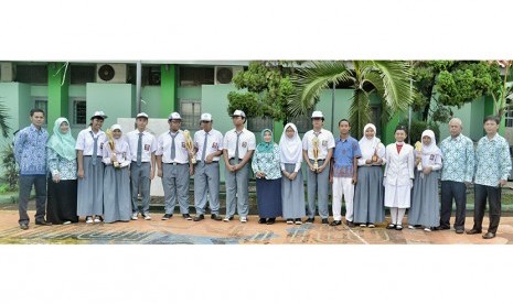 Peringatan Hari Pendidikan Nasional Tahun 2013 (HARDIKNAS) di SMAN 12 Jakarta