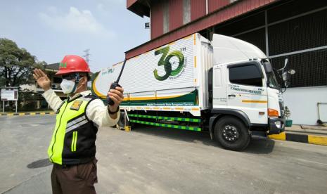 Peringatan Hari Ulang Tahun ke-30 menjadi momentum PT Prasadha Pamunah Limbah Industri (PPLI) untuk merayakan pencapaian, sekaligus meneguhkan komitmennya dalam melindungi Indonesia dari potensi bahaya lingkungan akibat pencemaran limbah industri.