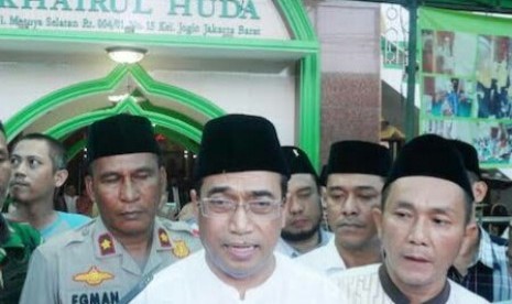 Peringatan Maulid Nabi SAW di Masjid Jami' Khairul Huda, Meruya Selatan, Joglo, Jakarta Barat, Selasa (20/11) petang,