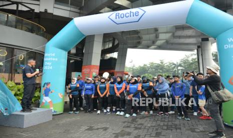 Peringatan World Diabetes Day 2024 yang diselenggarakan oleh Roche Indonesia. 