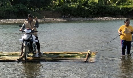 Perjalanan menyalurkan hewan kurban ke daerah pedalaman (ilustrasi)