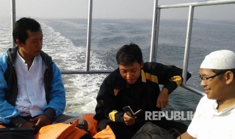 Perjalanan peserta progam thafiz quran yang akan mengawal proses pilkada di Pulau Kelapa Kepulauan Seribu.