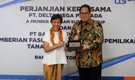 Perjanjian kerja sama ditandatangani di, Jakarta, pada Rabu (2/10), oleh Direktur Bisnis Ritel BRI Syariah Fidri Arnaldy dan Lilia Sukotjo yang merupakan Marketing Director PT Delta Mega Persada.