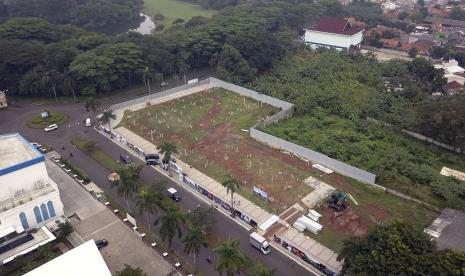 Perkembangan pembangunan Ruko Golf Boulevard Commercial Park di township Kota Modern.