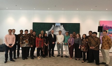 Perkumpulan Kader Bangsa menggelar kegiatan bernama Indonesian Young Leaders Exchange Program (IYLEP) memberangkatkan 12 pemimpin muda mulai dari entrepreneur, politisi, akademisi, serta pemimpin organisasi kepemudaan untuk studi banding ke Melbourne, Australia.