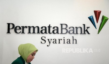 Permata Bank Syariah. Bank Permata Syariah meluncurkan pembukaan tabungan haji melalui aplikasi mobile banking PermataMobile X.