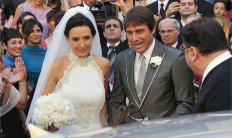 Pernikahan Antonio Conte dengan Elisabetta Muscarello.