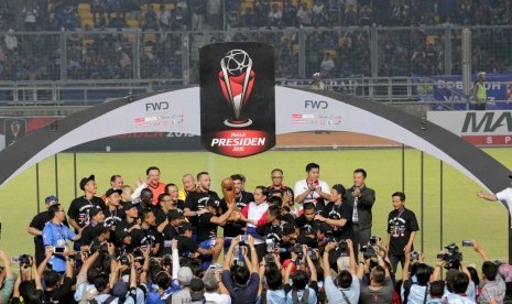 Persib saat menjuarai Piala Presiden 2015.