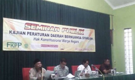 Persis menggelar seminar tentang kajian kebijakan konstitusi di Hotel Antik, Kabupaten Bandung, Sabtu (3/10), 