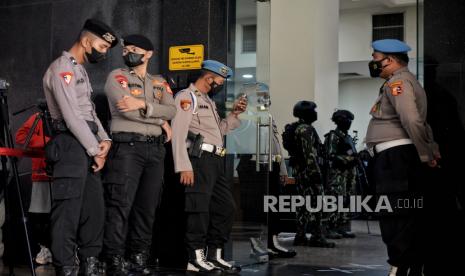 Sidang Komisi Etik (Ilustrasi). Sidang Komisi Kode Etik Polri menjatuhkan sanksi pemberhentian tidak dengan hormat (PTDH) kepada mantan Wakil Direktur Reserse Kriminal Umum (Wadirreskrimum) Kepolisian Daerah Metro Jaya Ajun Komisaris Besar Polisi Jerry Raymond Siagian 