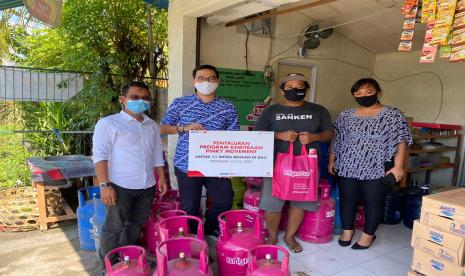 Pertamina lewat Pinky Movement mengajak UMKM beralih ke elpiji non subsidi bright gas.