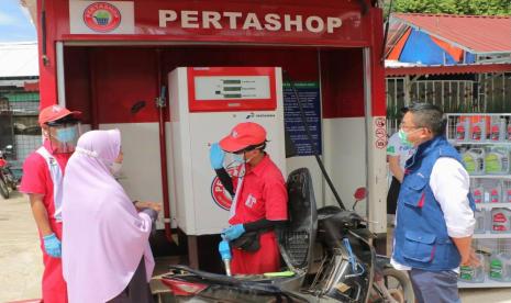 Pertamina memastikan layanan SPBU Reguler, Pertashop dan Layanan khusus siap siaga untuk menyalurkan Bahan Bakar Minyak (BBM) dan LPG di jalur Wisata Puncak.