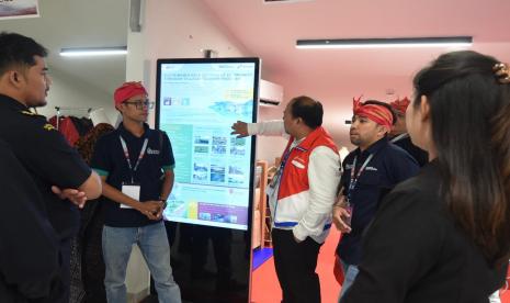 Pertamina menampilkan profil Desa Wisata Pertamina melalui pameran Rumah BUMN SMEs HUB ASEAN Summit di Waterfront, Labuan Bajo, yang diinisiasi oleh Kementrian BUMN yang diselenggarakan sejak tanggal 9-11 Mei 2023.