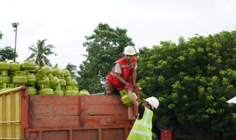 Pertamina Patra Niaga jamin ketersediaan stok BBM dan LPG aman.