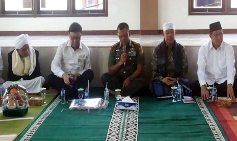 Ulama di Pesantren Buntet, Cirebon. 