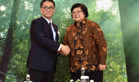 Pertemuan Menteri LHK Siti Nurbaya dan Menteri Lingkungan Jepang Tadahiko ITO, Selasa (17/1).