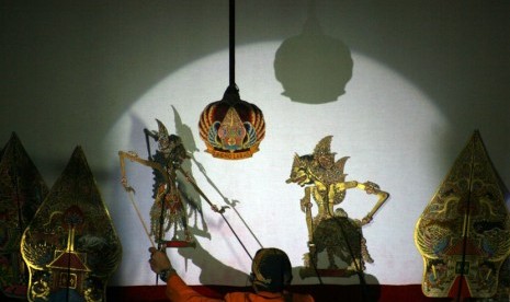 Peneliti menilai peran vital Walisongo menjadikan wayang media dakwah. Pertunjukan wayang kulit (ilustrasi)