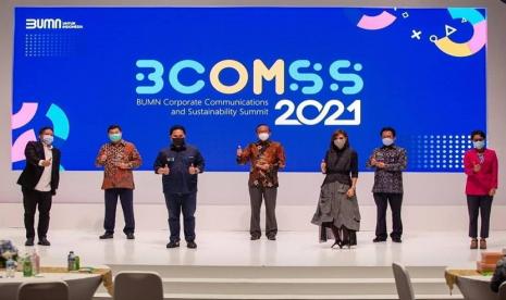 Perum Perumnas borong penghargaan Gold Winner untuk sub-kategori Internal Communications dan Silver Winner untuk sub-kategori Sustainability di ajang BUMN Corporate Communication dan Sutainability Summit (BCOMSS) 2021 yang digelar oleh Kementerian BUMN. Penghargaan ini diterima langsung oleh Direktur Utama Perum Perumnas, Budi Saddewa Soediro di malam penghargaan BCOMMS di Jakarta.