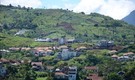 Permukiman di kawasan Bandung Raya, Jawa Barat.