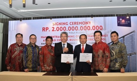 Perusahaan asal Cina, CNQC, ditunjuk sebagai kontraktor utama pembangunan proyek properti Gangnam District yang berlokasi di pusat Kota Bekasi, Jawa Barat. Kontrak kerja sama diteken di Jakarta, Rabu (13/2) oleh CEO CNQC Zhang Dong dan Presiden Direktur PT Pollux Kemang Superblok Irwanto Oentung.