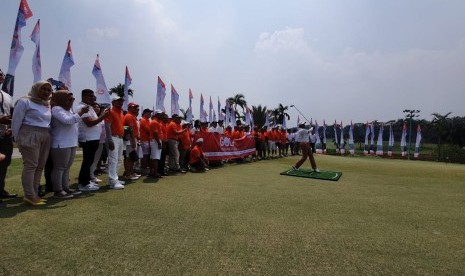 Perusahaan penyedia jasa rental mobil, PT Mitra Pinasthika Mustika Rent (MPMRent), mengadakan turnamen golf bertempat di Damai Indah Golf, Bumi Serpong Damai, Tangerang Selatan, Rabu (4/9) lalu.