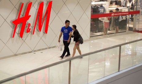 Perusahaan ritel busana asal Swedia H&M mencari pelaku kreatif yang dapat menciptakan bahan daur ulang yang ramah lingkungan lewat ajang Global Change Award.