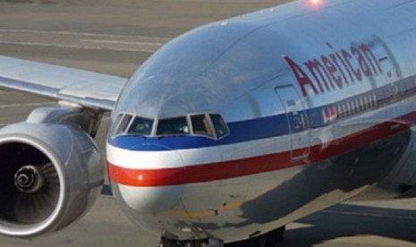 Pesawat American Airlines yang mendarat di Bandara Internasional Miami, Amerika Serikat.