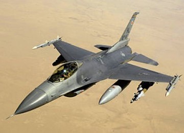 Pesawat F-16