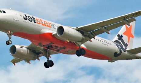 Pesawat Jetstar