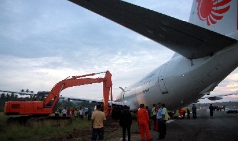 Pesawat Lion Air nyungsep di Bandara Dlalaludin, Gorontalo, Rabu (7/8).