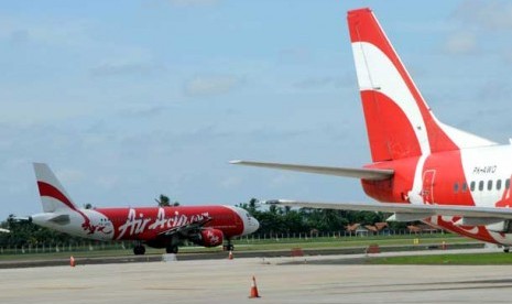   Pesawat maskapai Air Asia 