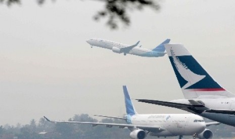 Pesawat parkir di Bandara Soekarno-Hatta, Tangerang.