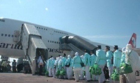 Pesawat pengangkut jamaah haji.