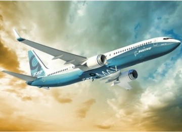 Pesawat terbaru Boeing 737 MAX yang dibeli maskapai Lion Air. Lion membeli 201 unit pesawat ini dan puluhan lain pesawat 737 Next Generation. Total pembelian seharga 21,7 miliar dolar AS memecahkan rekor Boeing.