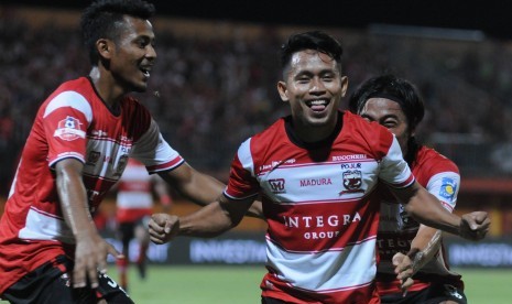 Para pemain Madura United (ilustrasi).