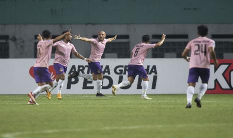 Para pemain Persik Kediri.