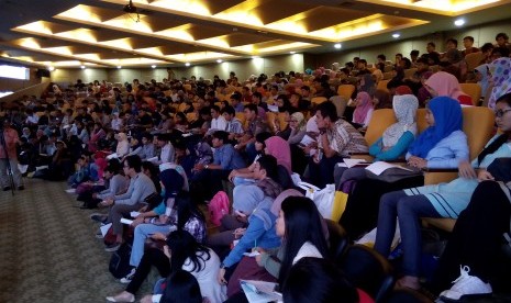 Peserta Jasa Marga Goes to Campus di Kampus Universitas Indonesia