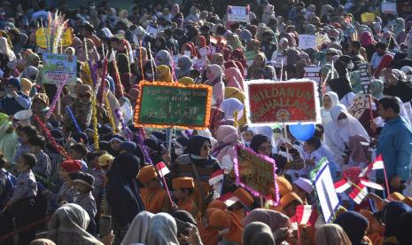 Pawai menyambut Tahun Baru Islam 1 Muharram 1444 Hijriah di Jalan Udayana Mataram, NTB, Sabtu (30/7/2022). 