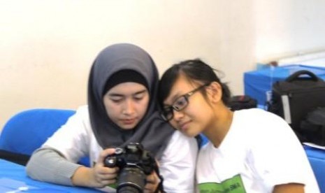  Peserta Republika Online Journalism Training, Rol to School yang diikuti oleh sekitar 100 orang pelajar SMA se-Jakarta Timur di Bogor, Jawa Barat, Selasa (22/5).