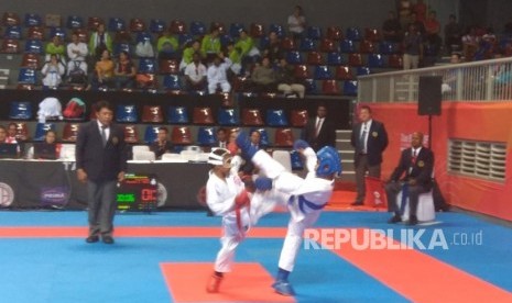 Peserta The 15th Asia Pasific Shitoryu Karate-do Federation Championship 2018, sedang bertanding.