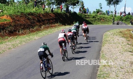 Peserta Tour De Flores 2016 (TDF).