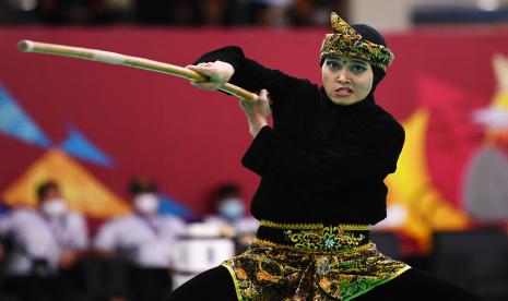 Pesilat putri DKI Jakarta Puspa Arumsari.